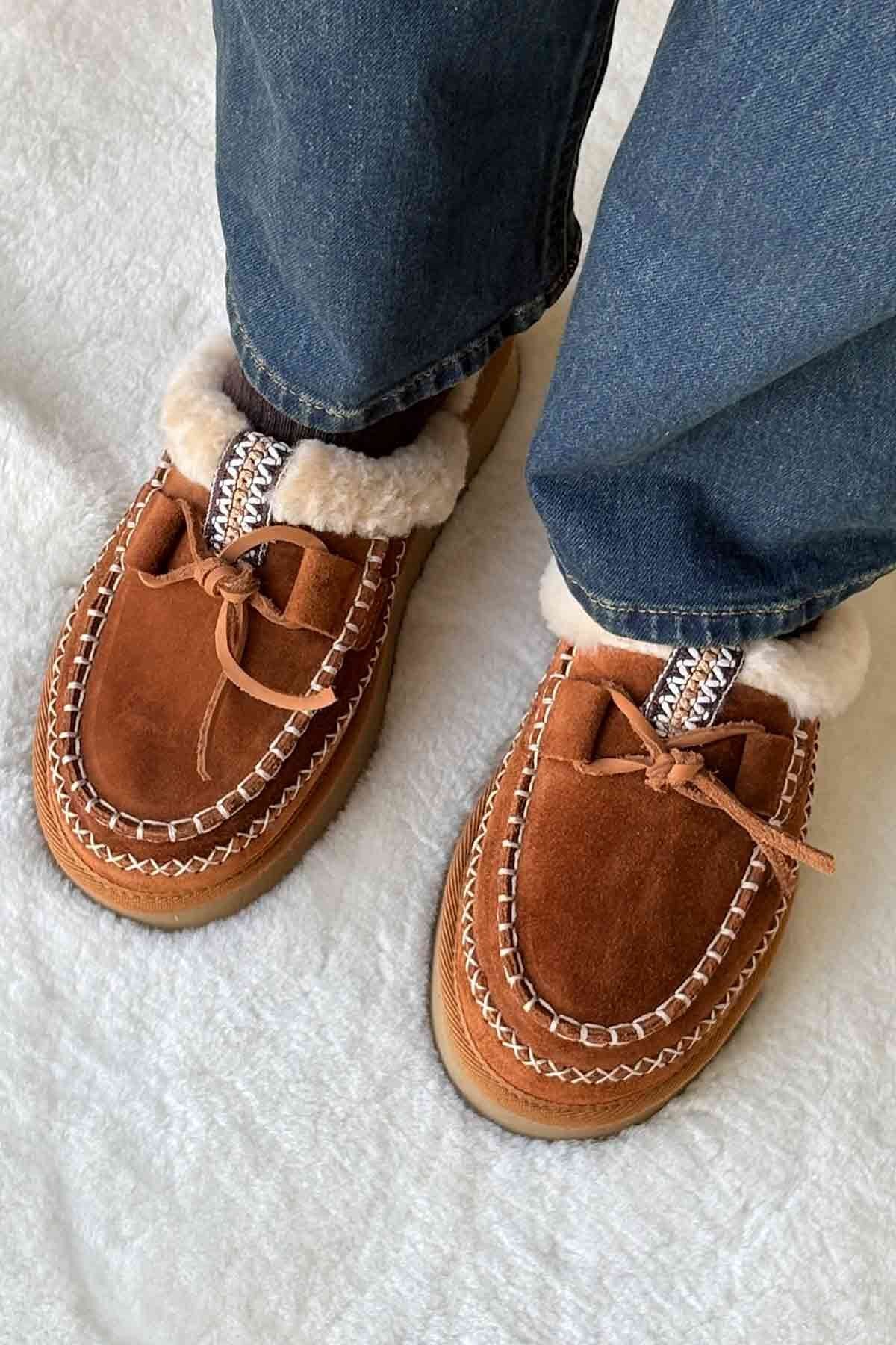 Pegia Women’s Genuine Sheepskin Slippers 191161  - Chestnut