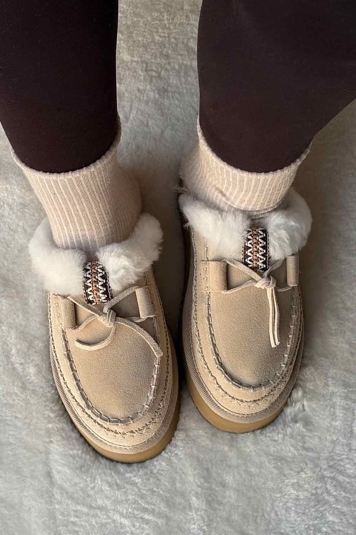 Pegia Women’s Genuine Sheepskin Slippers 191161  - Beige