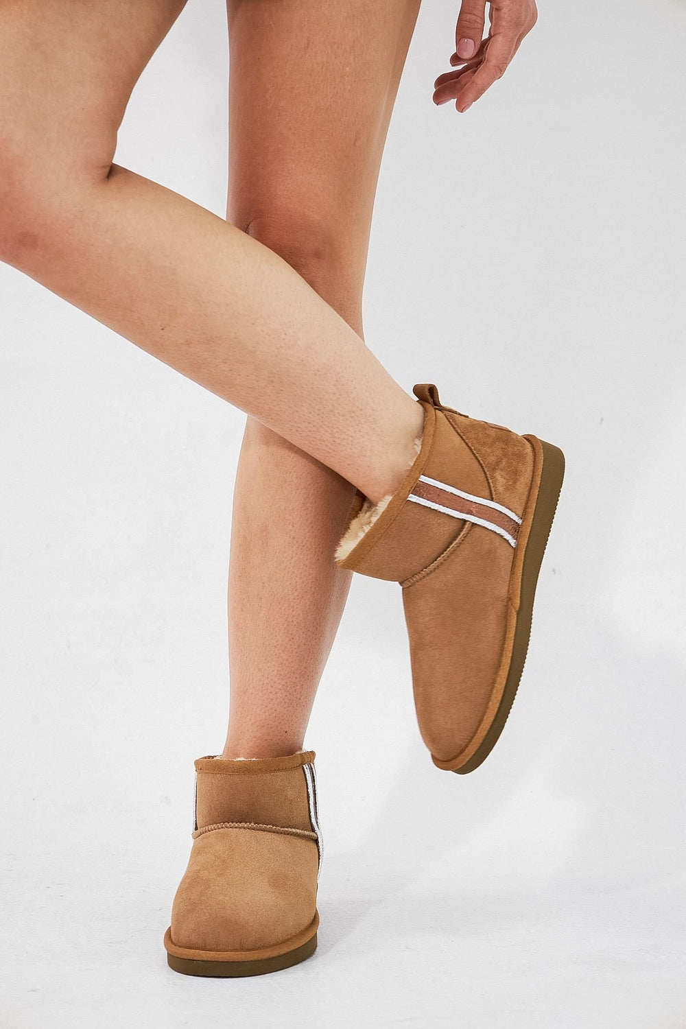 Pegia Women's Ugg Boots 191148  - Chestnut