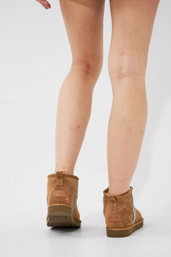 Pegia Women's Ugg Boots 191148  - Chestnut