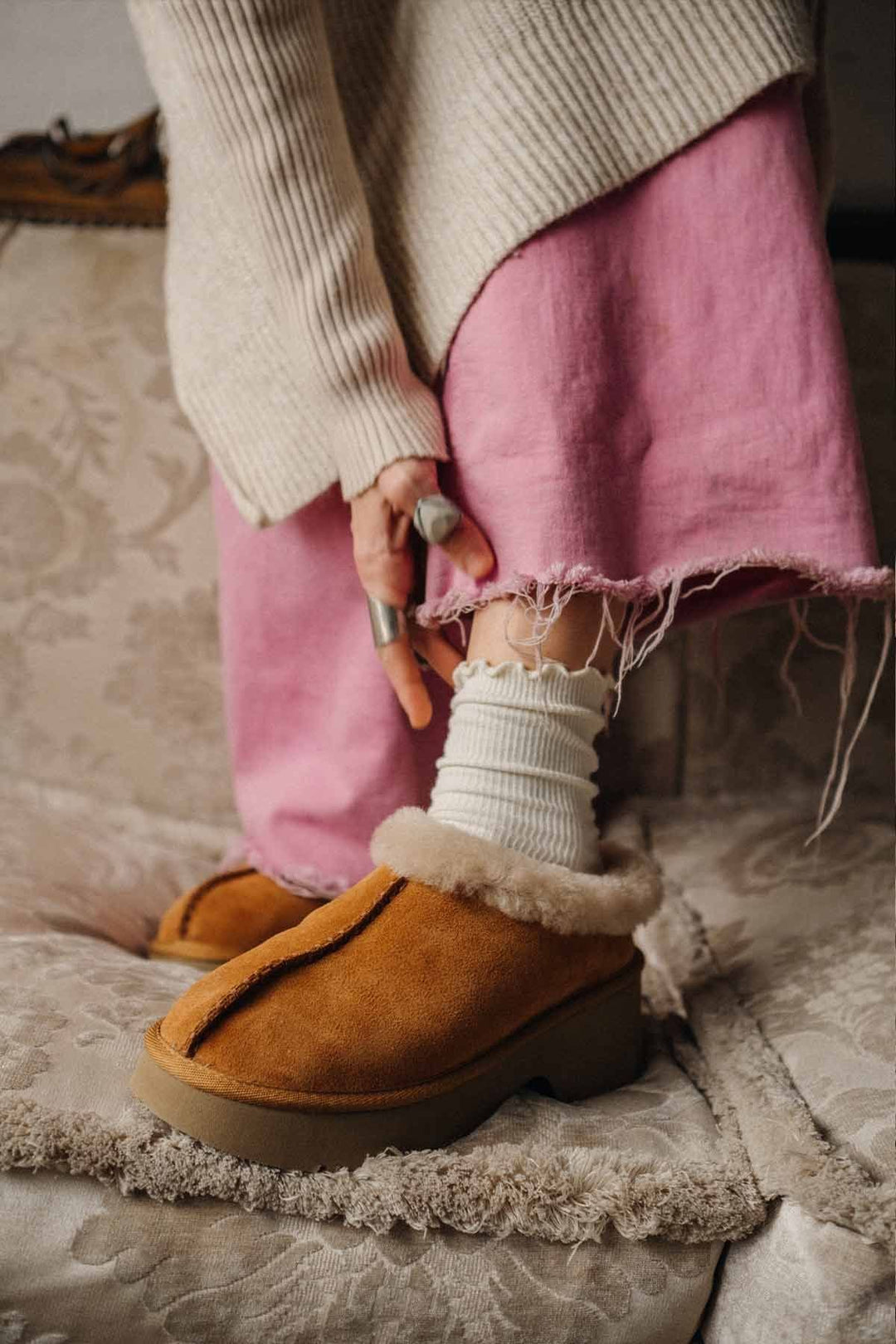 Pegia Sheepskin Women's Mini Boots 191155  - Chestnut