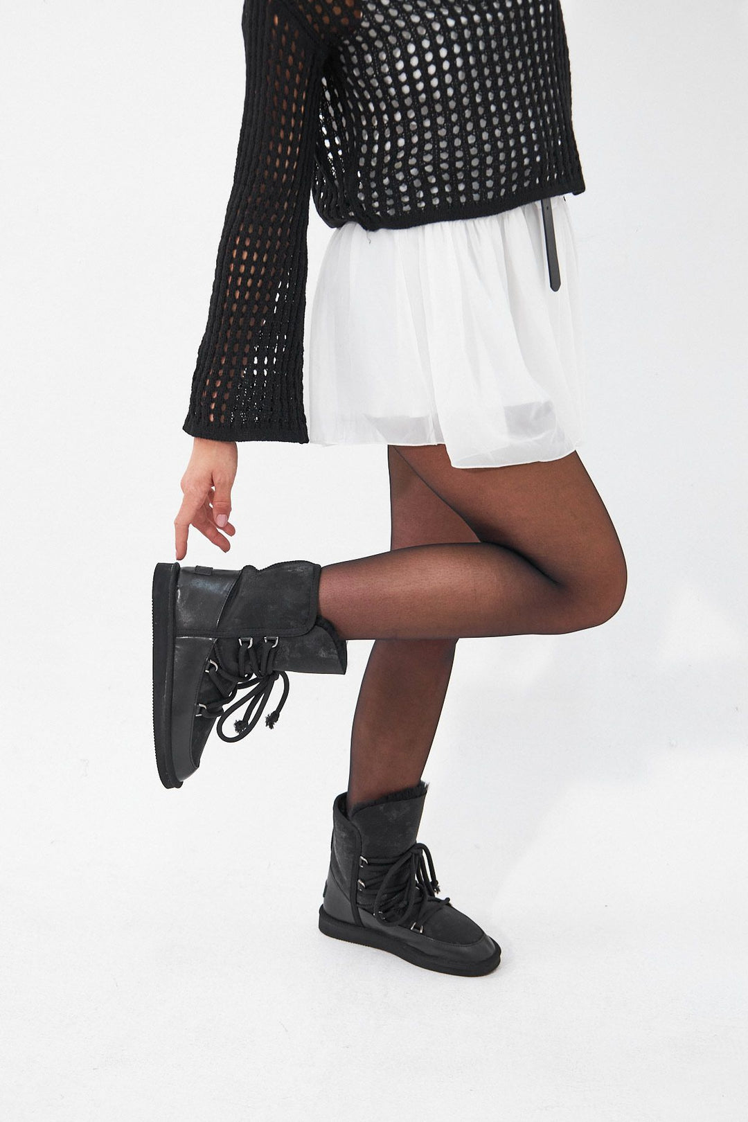 Pegia Lace-up Shearling Women's Boots 191116  - Black