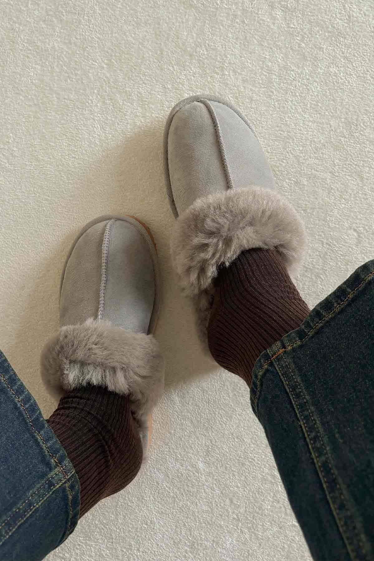 Pegia Women's Sheepskin House Slippers 191202  - Grey