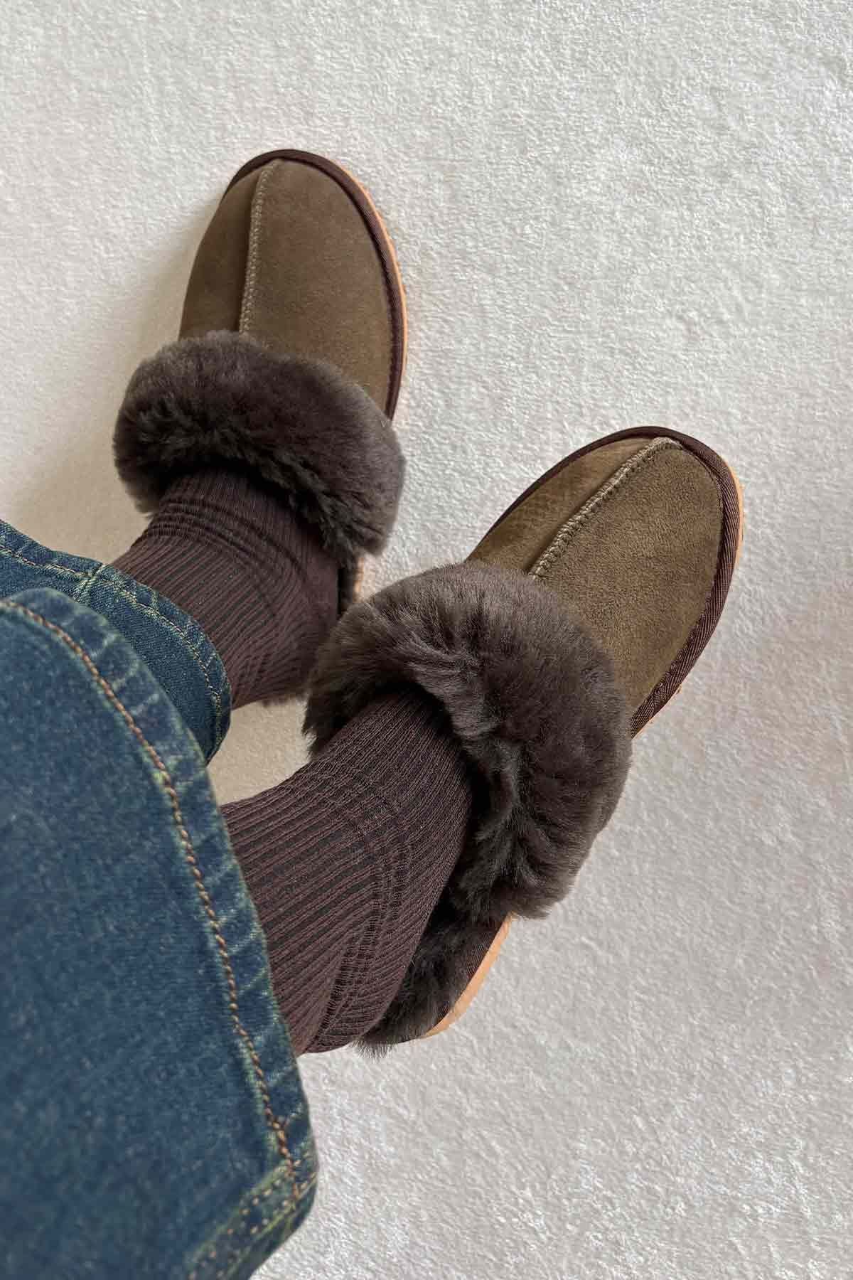 Pegia Women's Sheepskin House Slippers 191202  - Emerald