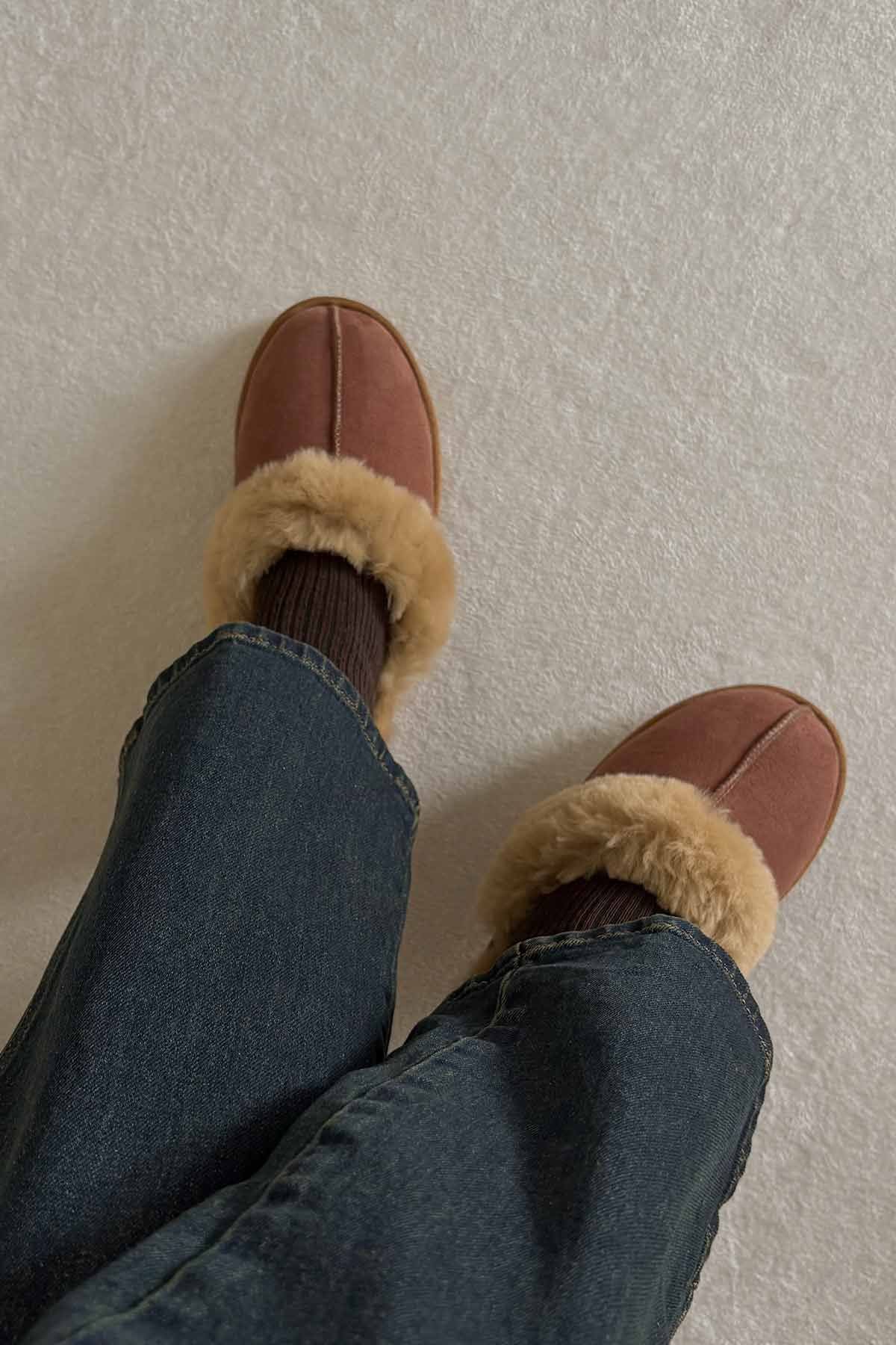 Pegia Women's Sheepskin House Slippers 191202  - Latte