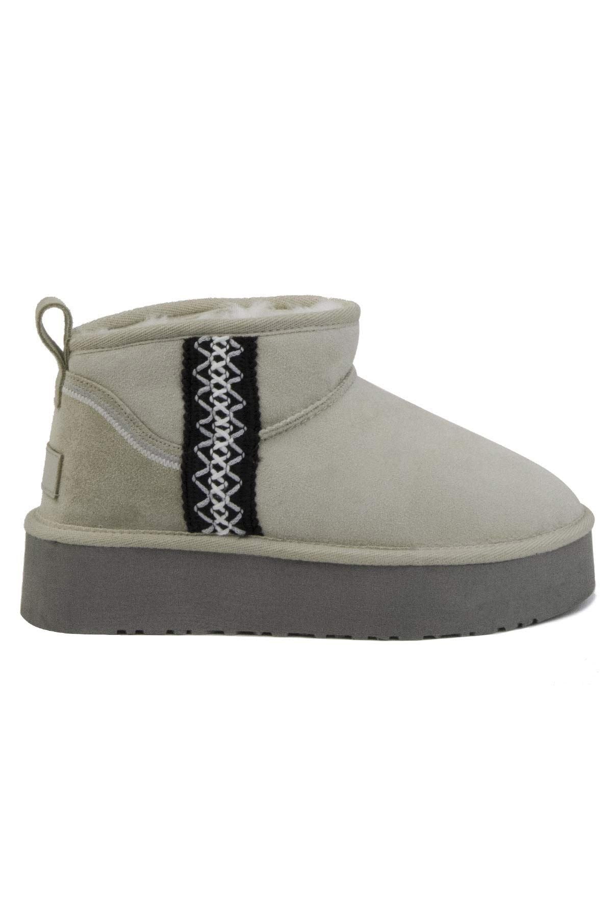 Pegia Women's Sheepskin Striped Boots 191139  - Beige