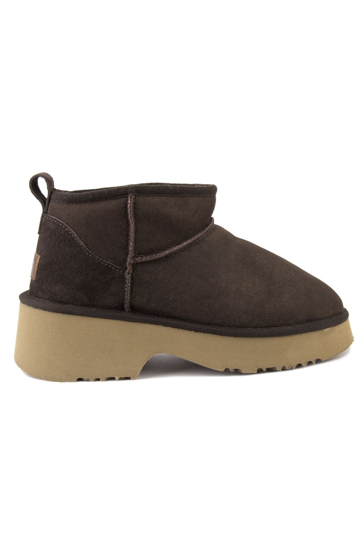 Pegia Women's Sheepskin Boots 191156  - Choco