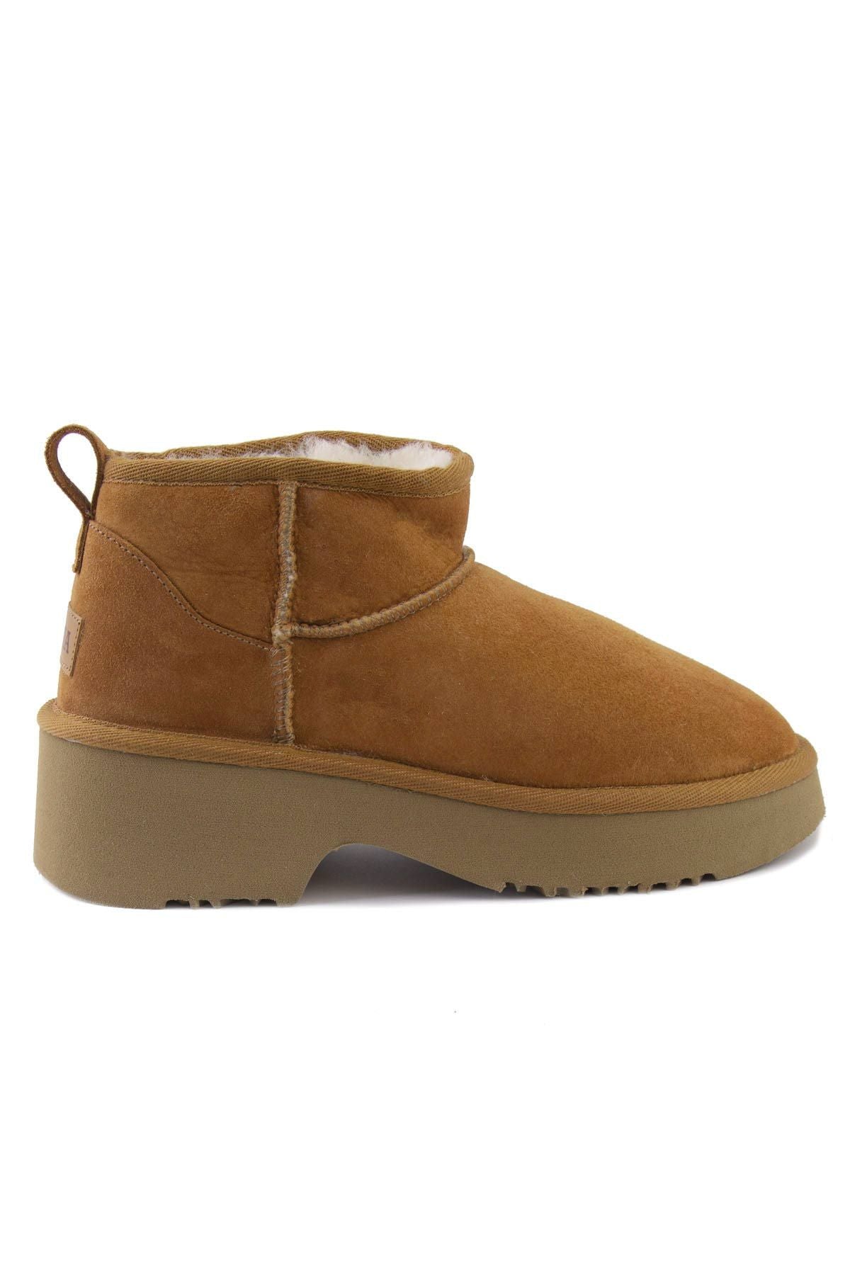 Pegia Women's Sheepskin Boots 191156  - Chestnut
