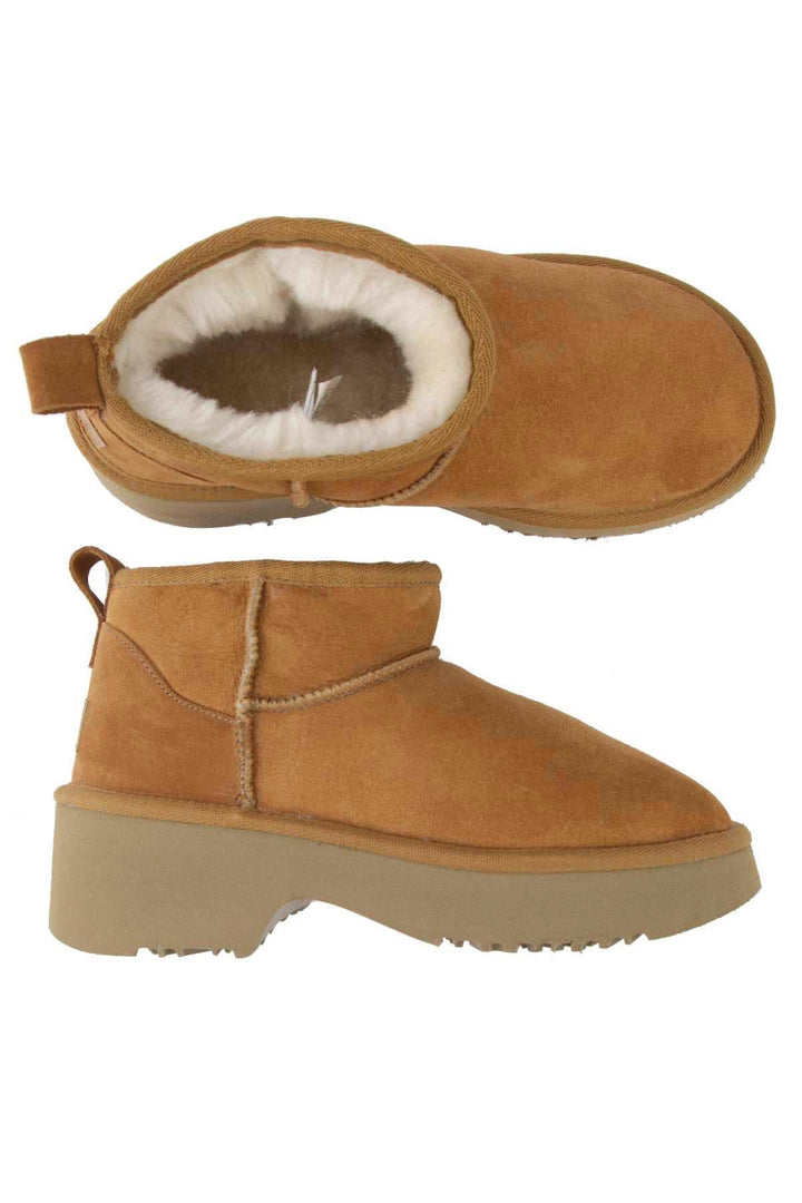 Pegia Women's Sheepskin Boots 191156  - Chestnut