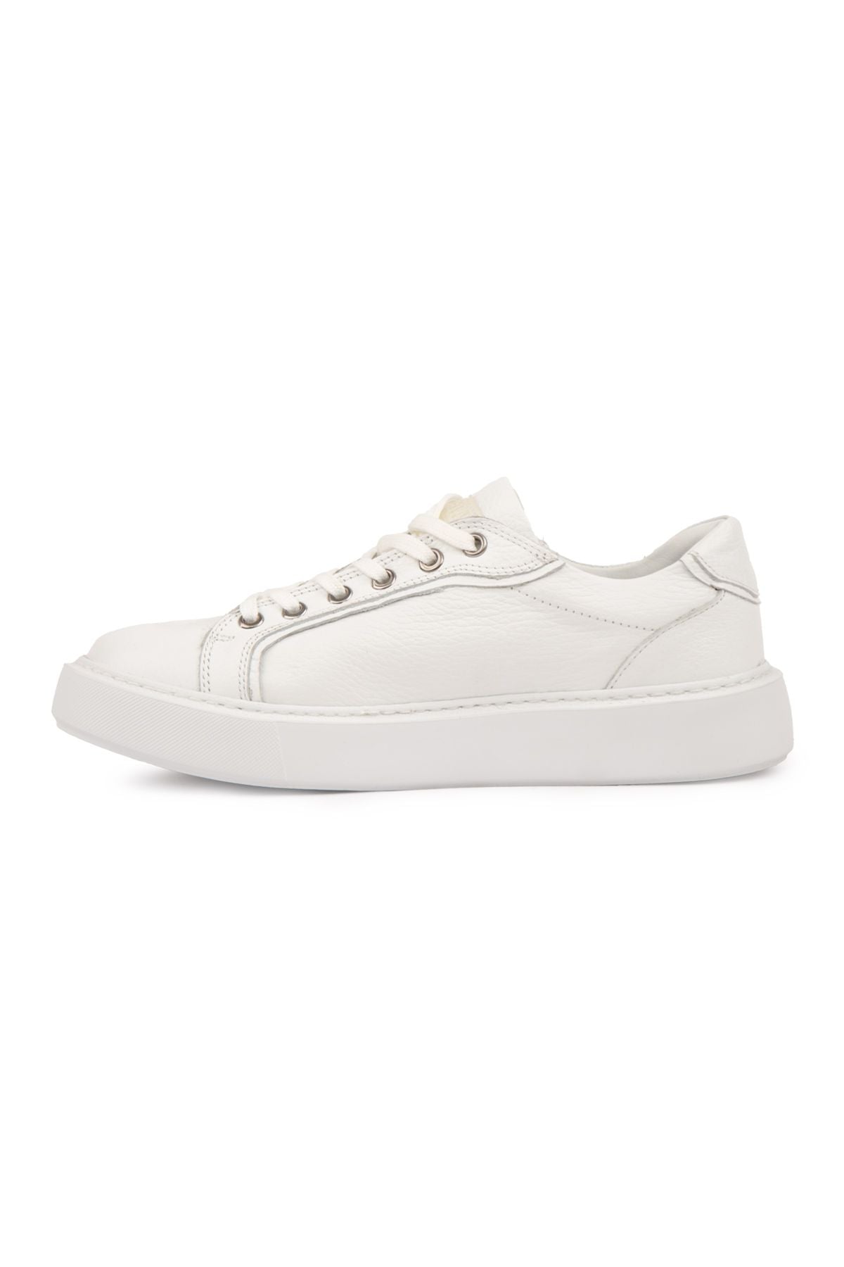 Pegia Genuine Floater Leather Sneakers 500973  - White