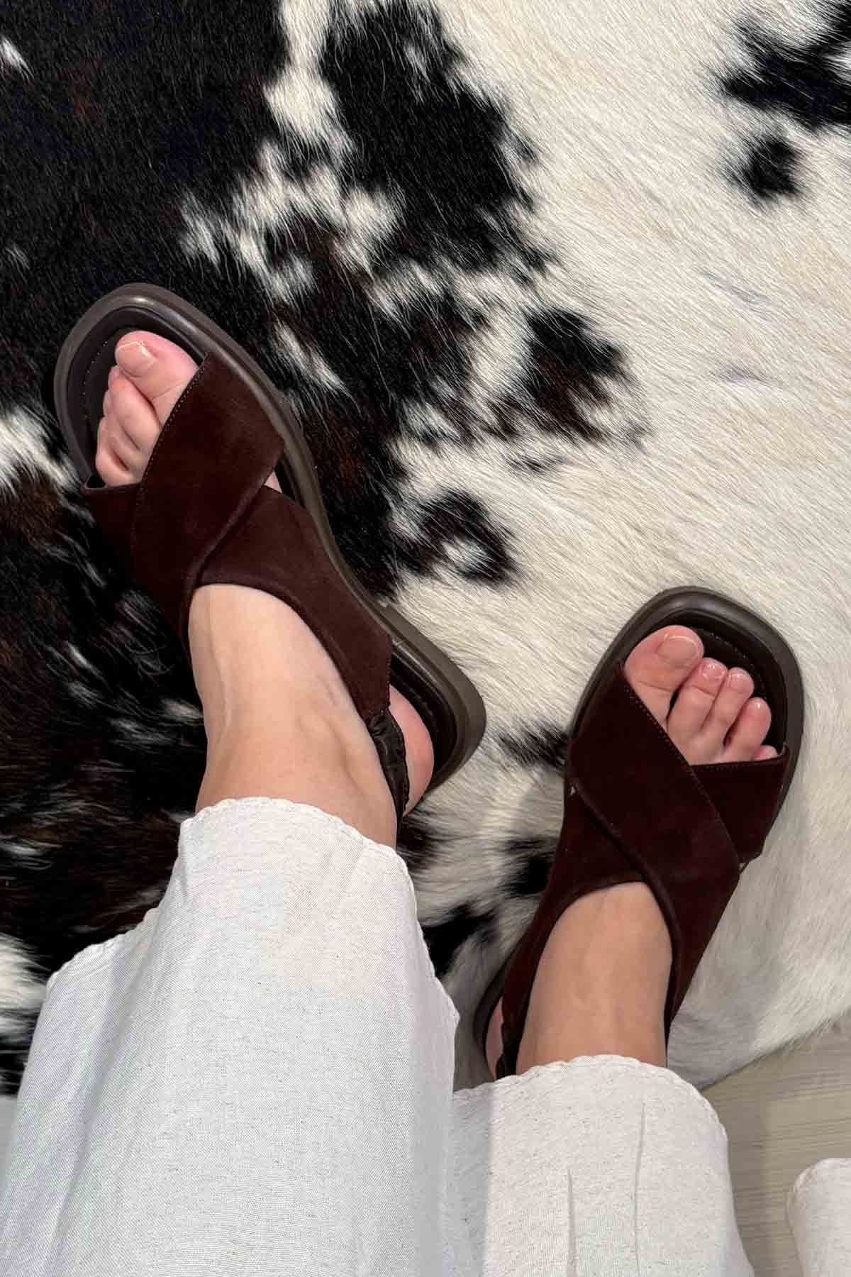 Pegia Genuine Suede Crossband Women's Sandal DG6080  - Choco