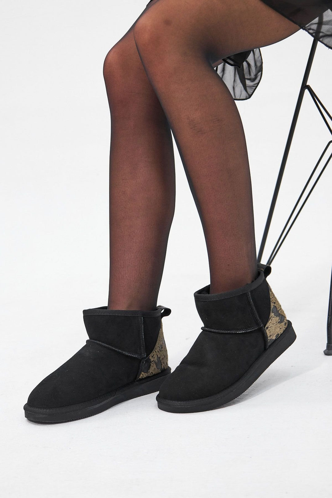 Pegia Heel Detailed Sheepskin Mini Boots 191142  - Beige