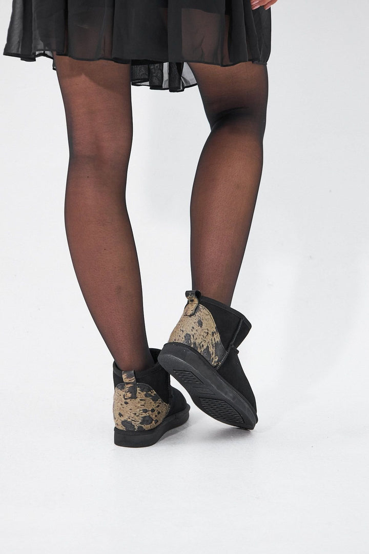 Pegia Heel Detailed Sheepskin Mini Boots 191142  - Beige