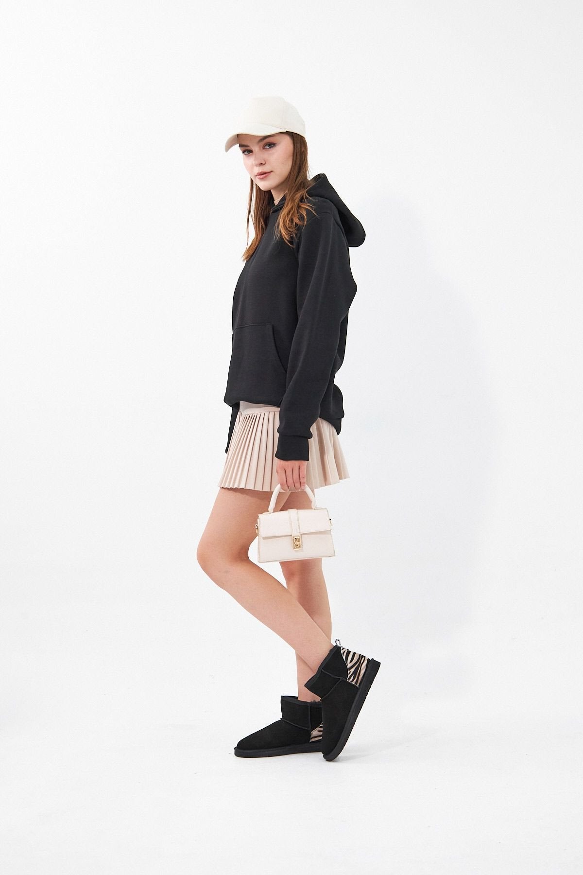 Pegia Heel Detailed Sheepskin Mini Boots 191142  - Ivory