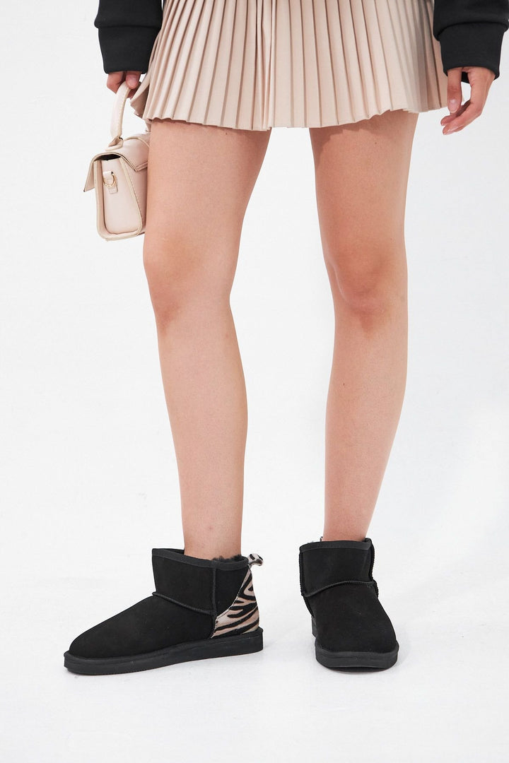 Pegia Heel Detailed Sheepskin Mini Boots 191142  - Ivory