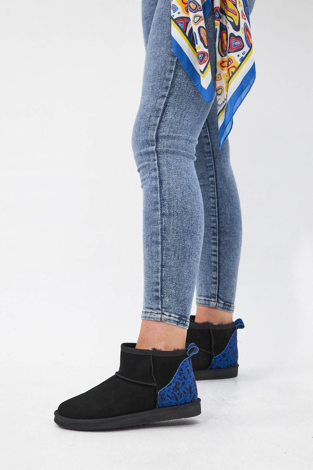 Pegia Heel Detailed Sheepskin Mini Boots 191142  - Blue
