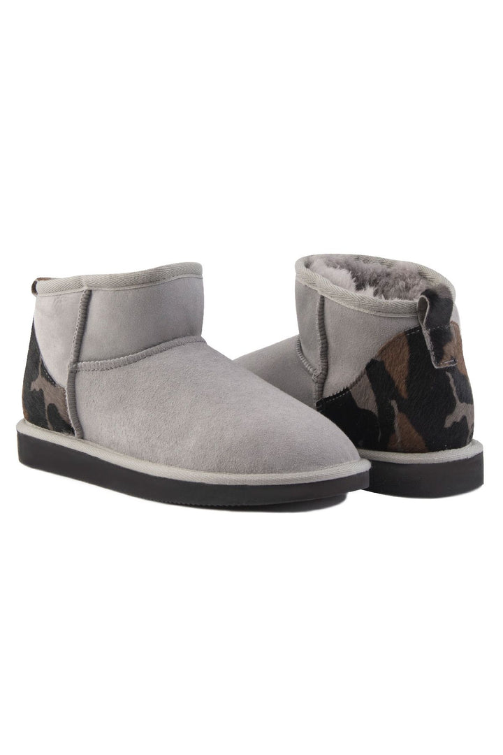 Pegia Heel Detailed Sheepskin Mini Boots 191143  - Grey