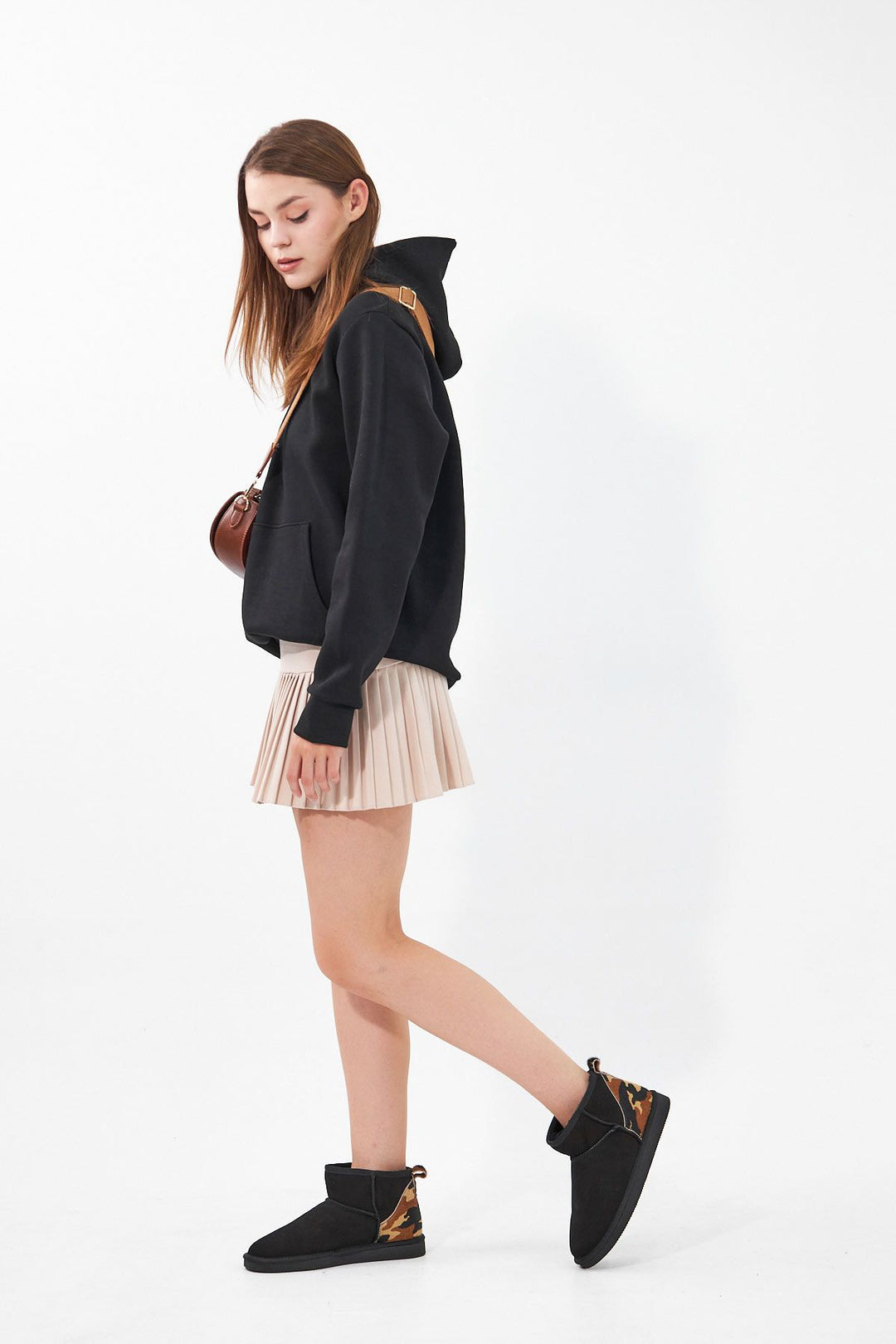 Pegia Heel Detailed Sheepskin Mini Boots 191143  - Choco