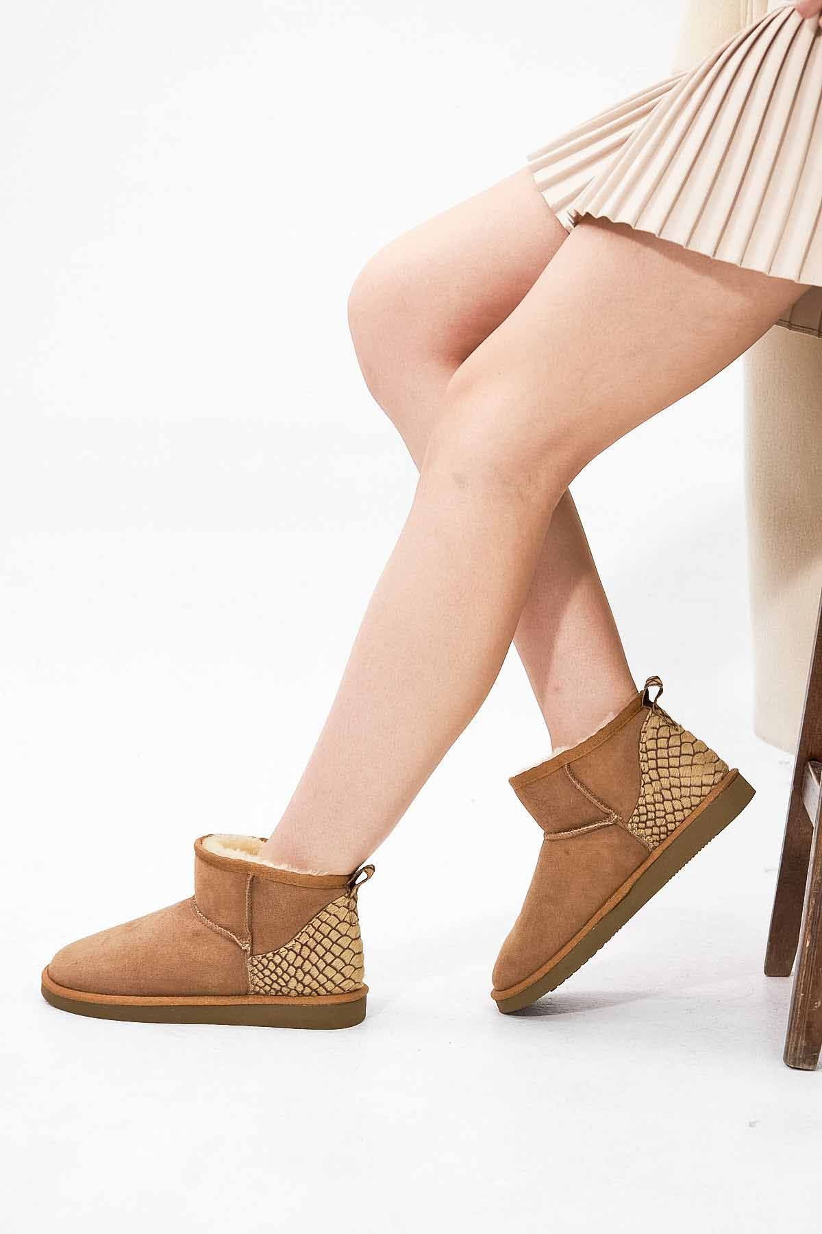 Pegia Heel Detailed Sheepskin Mini Boots 191145  - Chestnut