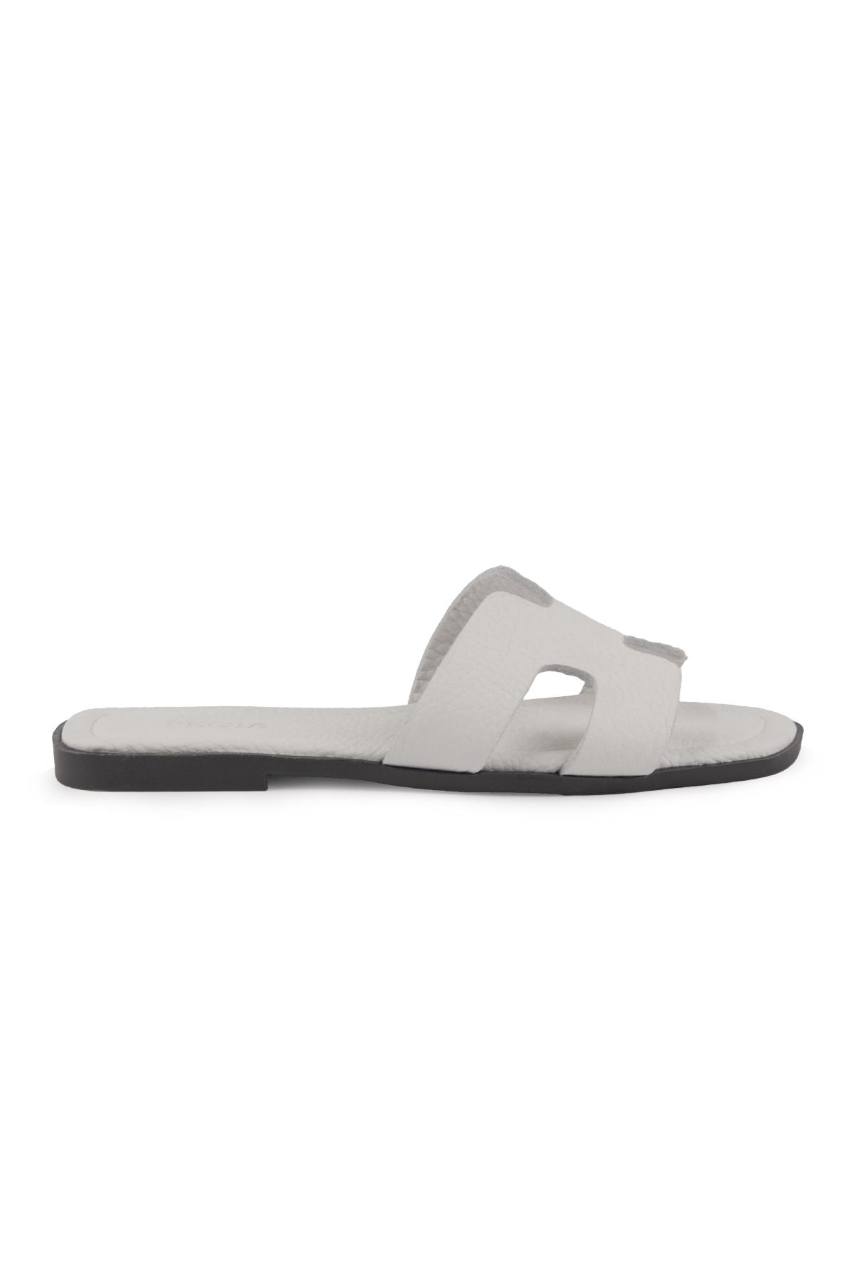 Pegia Vibe Women Leather Slippers 215540  - White