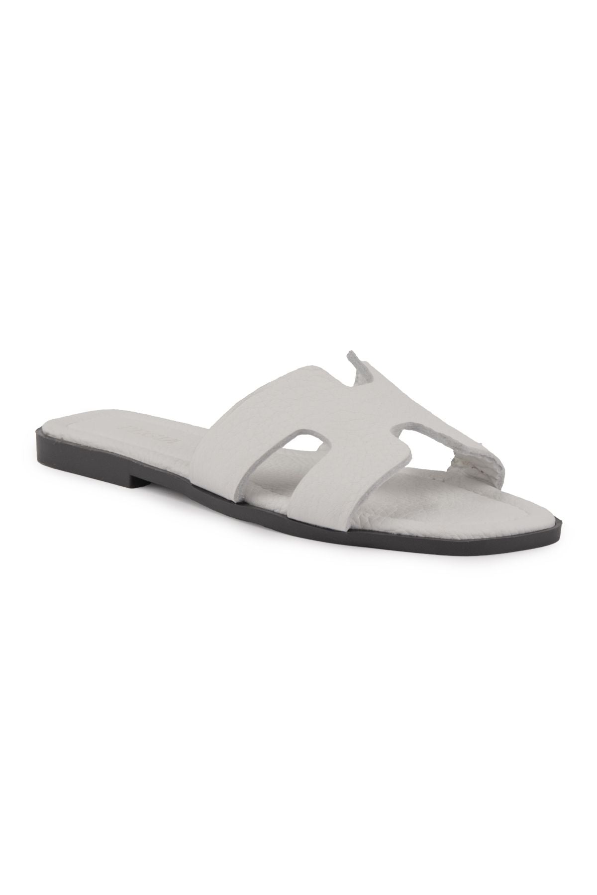 Pegia Vibe Women Leather Slippers 215540  - White