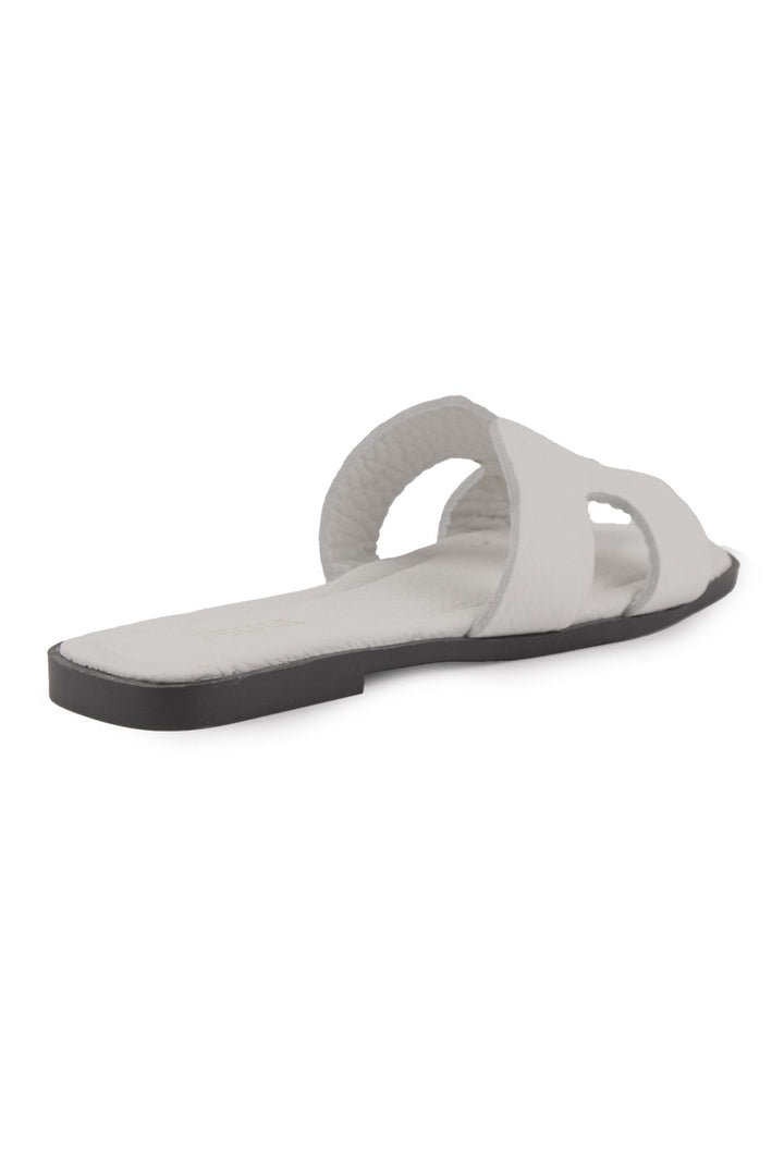Pegia Vibe Women Leather Slippers 215540  - White