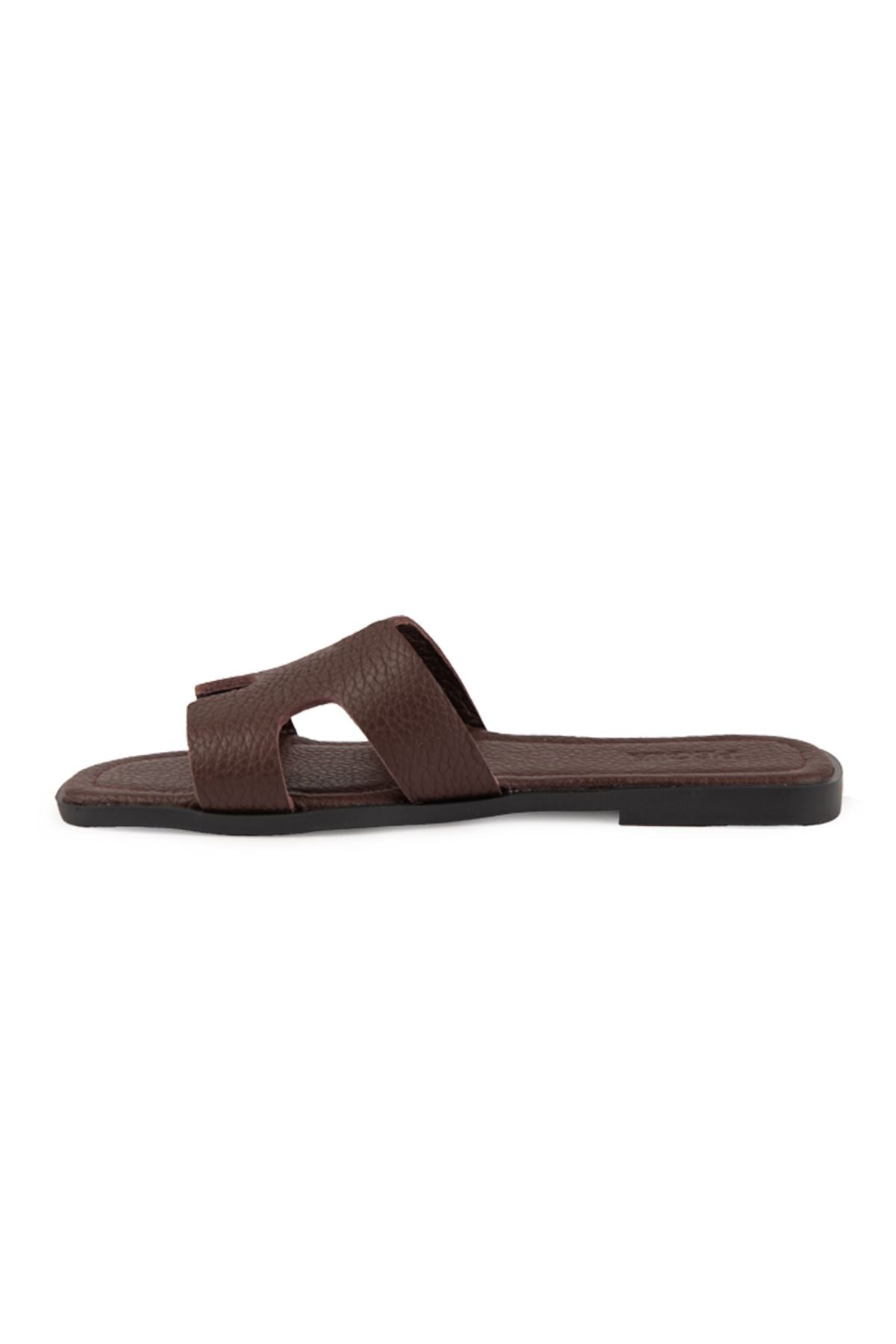 Pegia Vibe Women Leather Slippers 215540  - Burgundy