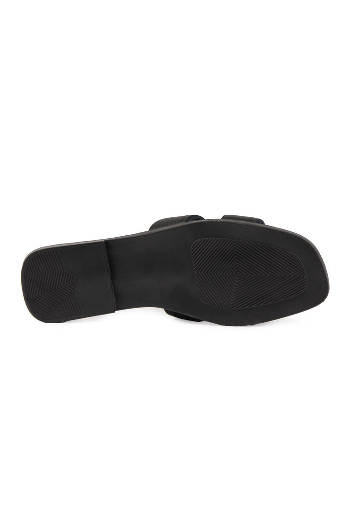Pegia Vibe Women Leather Slippers 215540  - Black
