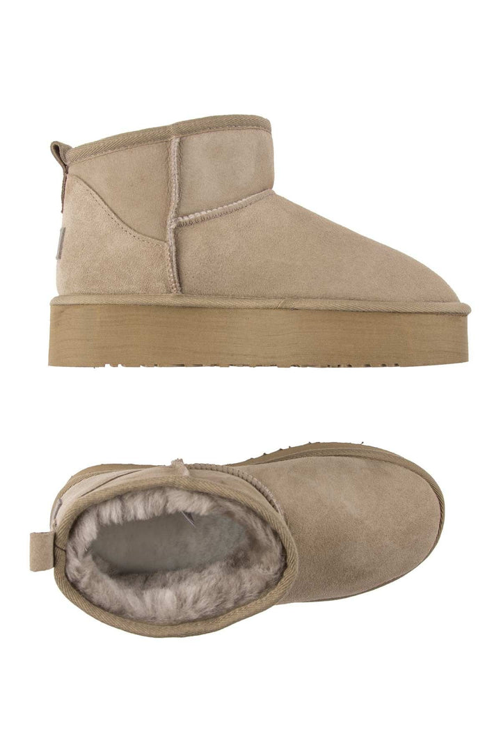 Pegia High Sole Shearling Women's Boots 191300  - Stone