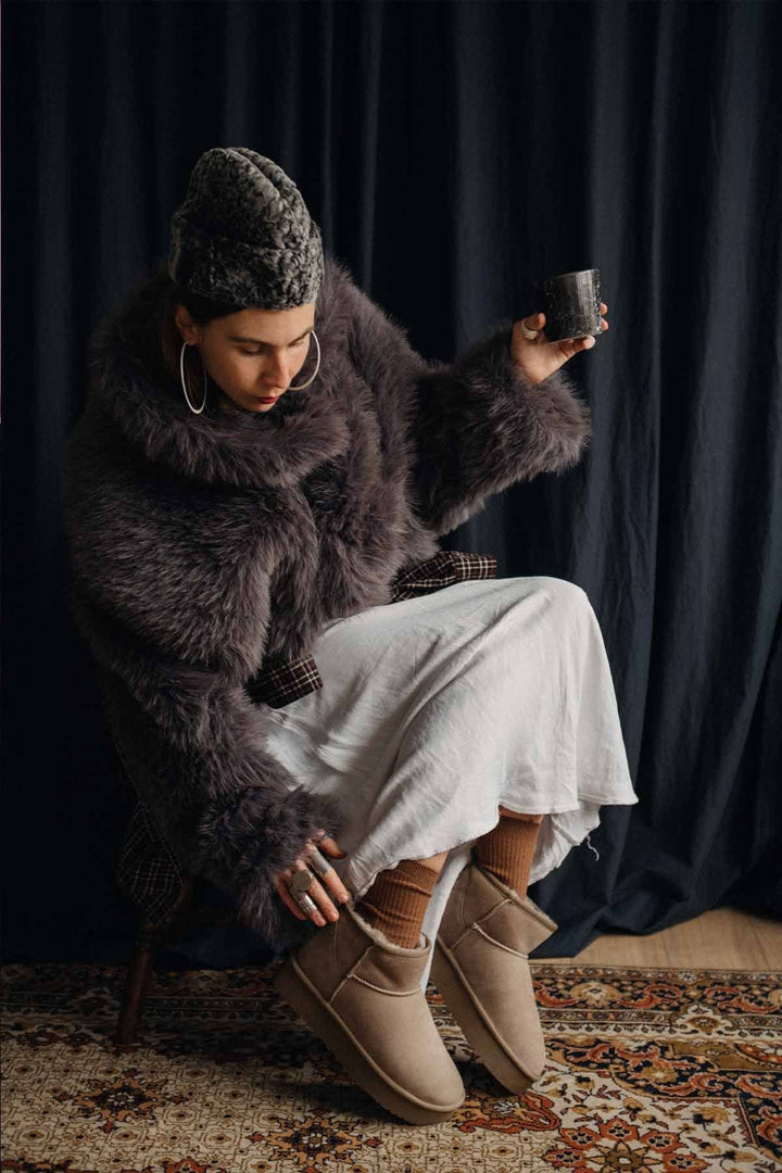 Pegia High Sole Shearling Women's Boots 191300  - Stone