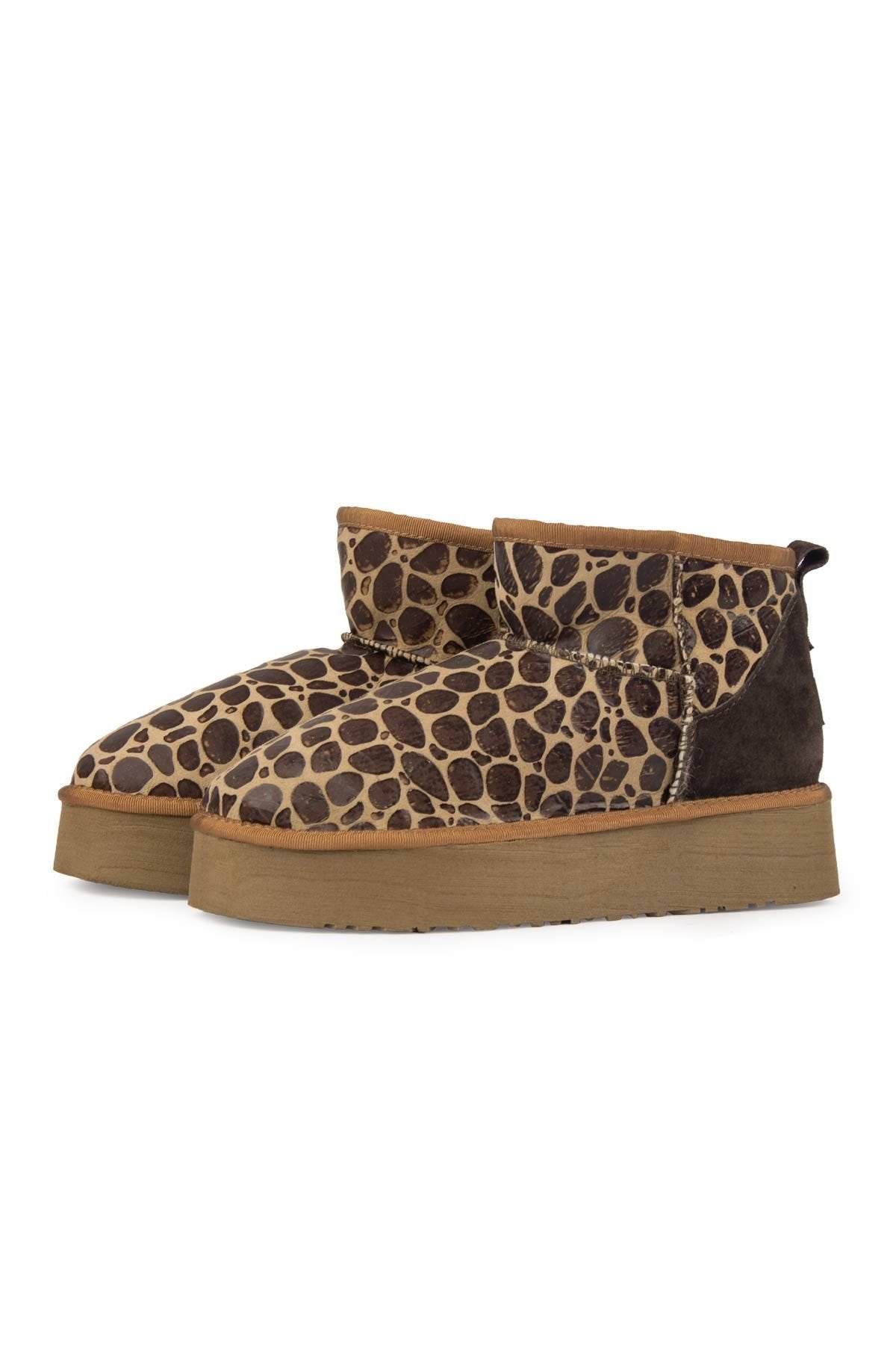 Pegia Women's Platform Sheepskin Boots 191314  - Choco