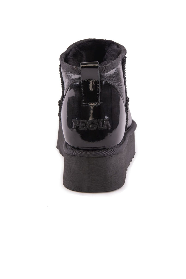 Pegia High Sole Patent Leather Boots 191307  - Black