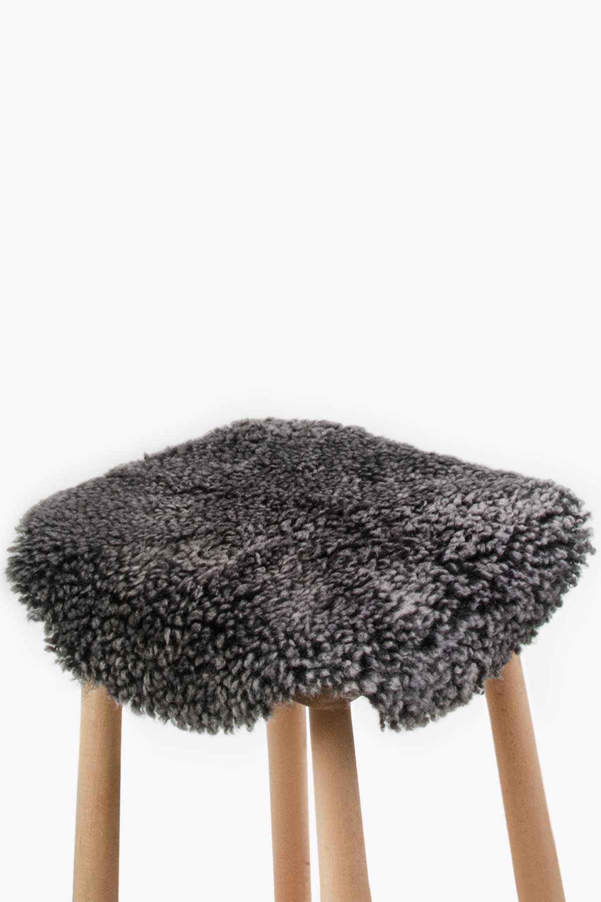 Pegia Aven Shearling Seat Cushion - Pegia