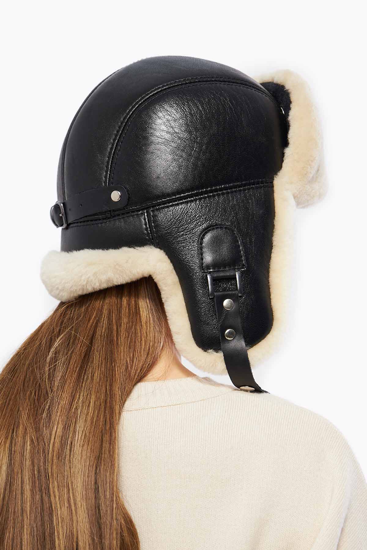 Pegia Hetta Sheepskin Unisex Adjustable Strap Aviator Hat