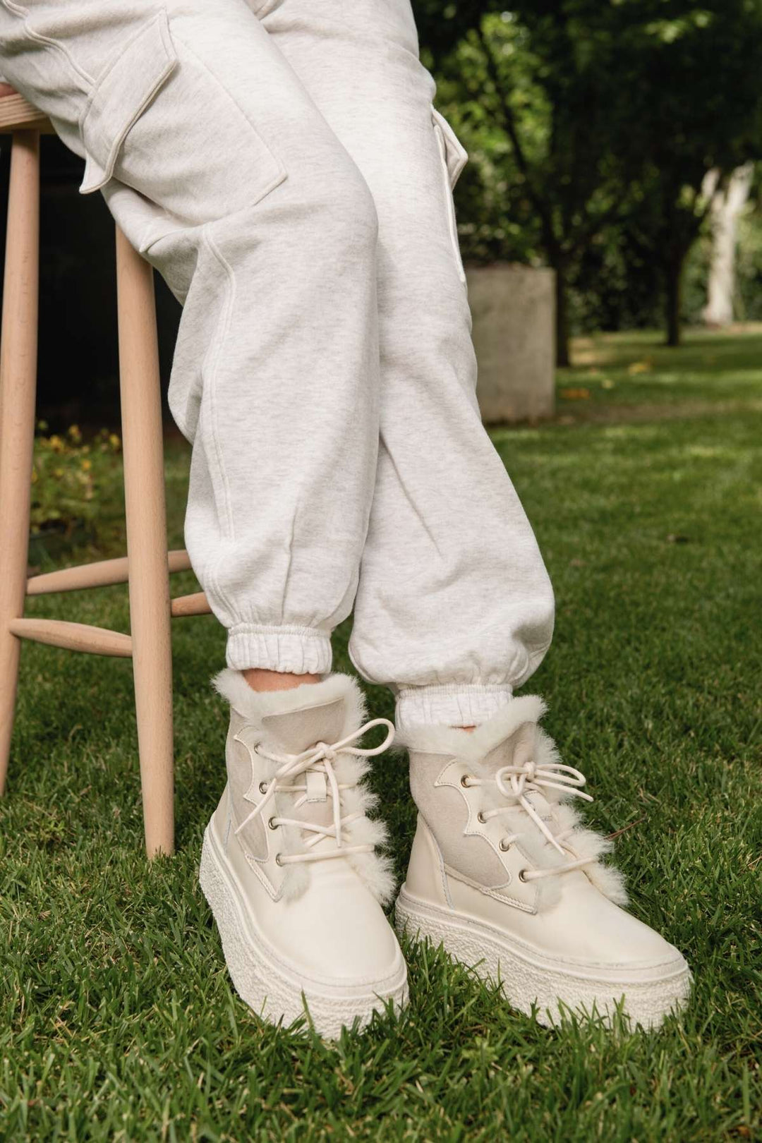 Pegia Nora Shearling Platform Women's Boots - Pegia