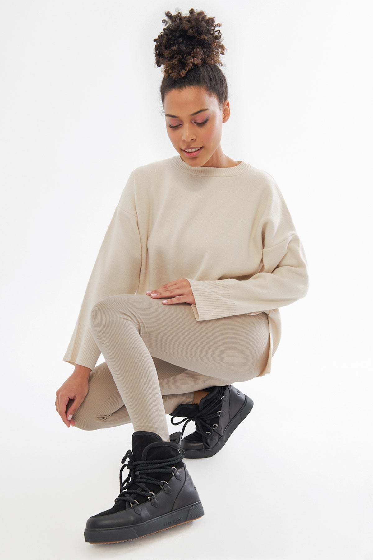 Cool Moon Luda Shearling Women's Sneaker Boots - Pegia