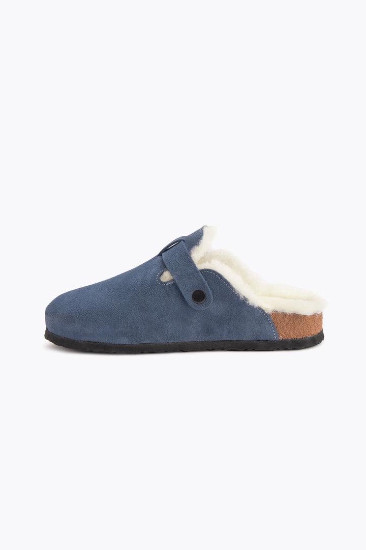 Pegia Moira Sheepskin Women's Clog Slippers - Pegia