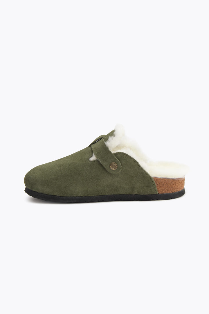 Pegia Moira Sheepskin Women's Clog Slippers - Pegia