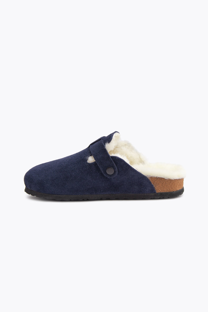 Pegia Moira Sheepskin Women's Clog Slippers - Pegia